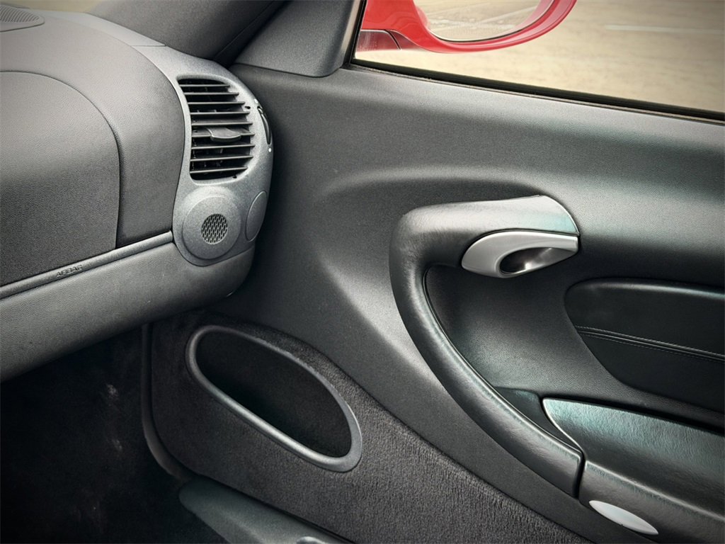 Used 1999 Porsche 911 Carrera image 34