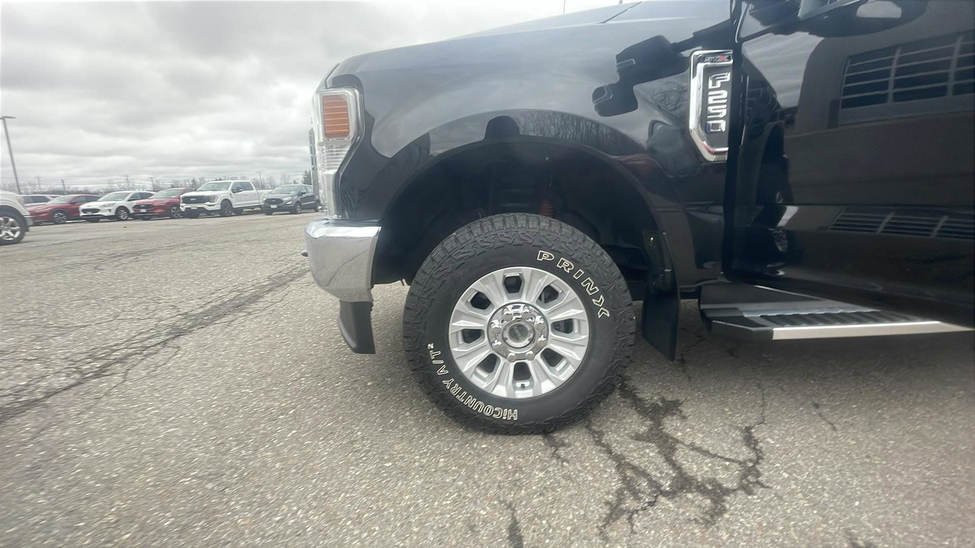 Used 2022 Ford F250 XL w/ STX Appearance Package image 24