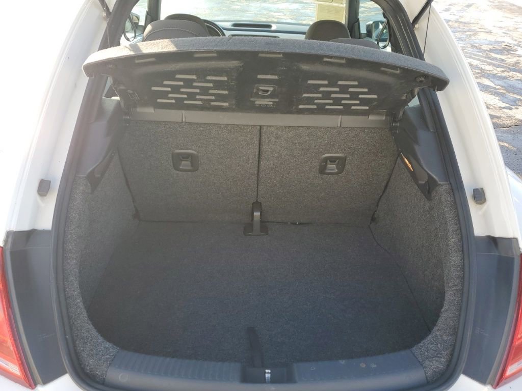 Used 2012 Volkswagen Beetle 2.0T image 24