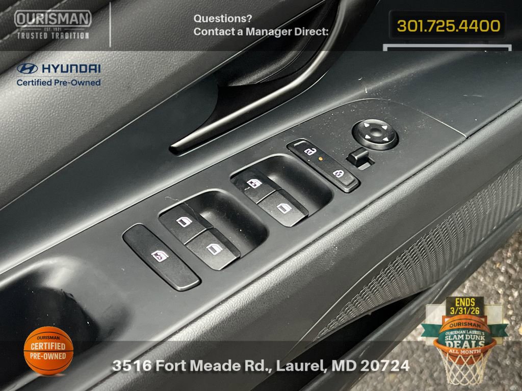Used 2025 Hyundai Elantra Sport image 8