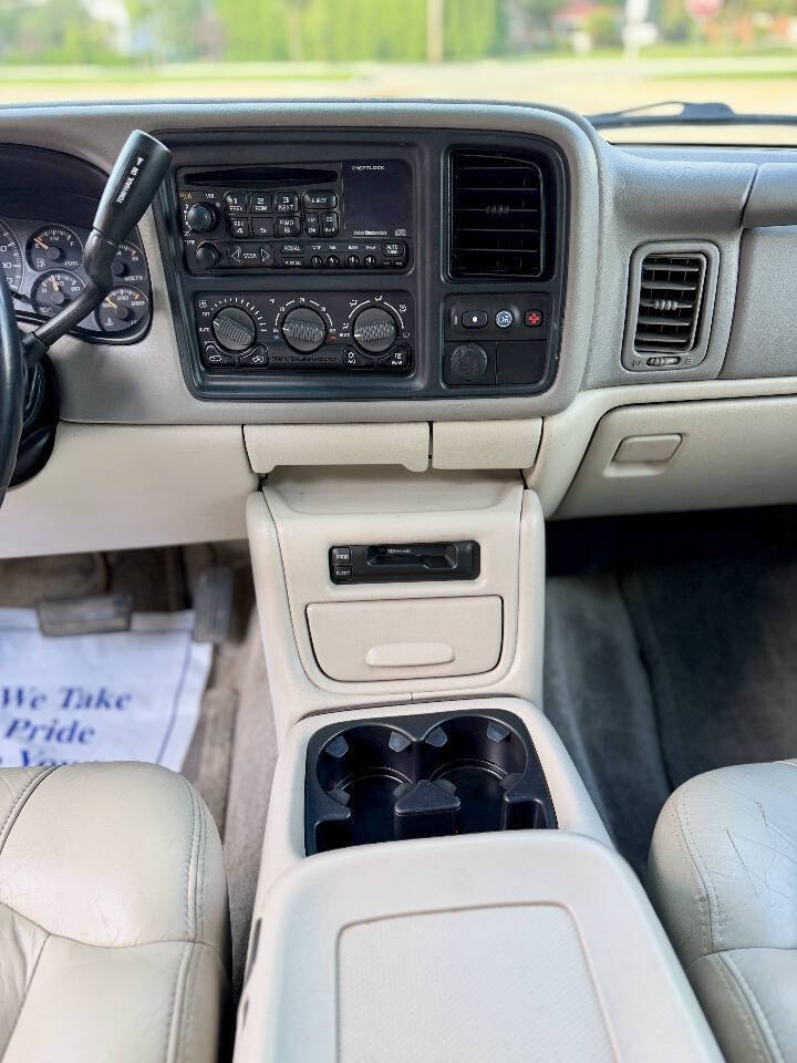 Used 2002 Chevrolet Tahoe LT AWD/4WD image 16