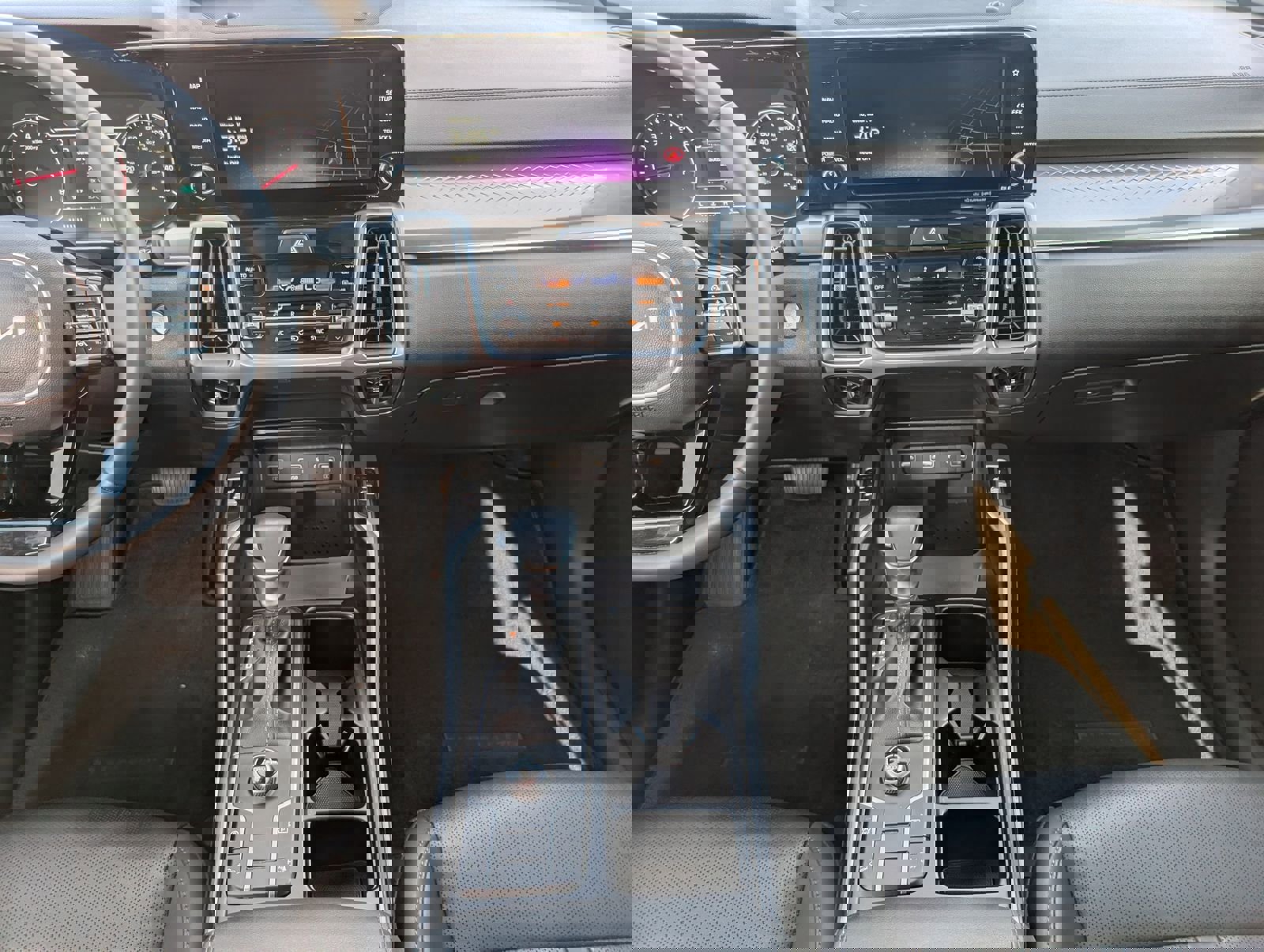 Used 2023 Kia Sorento S image 7