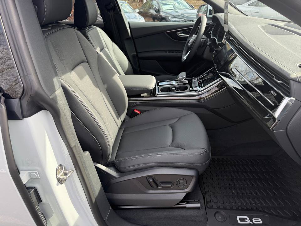 New 2026 Audi Q8 Premium Plus AWD/4WD image 28