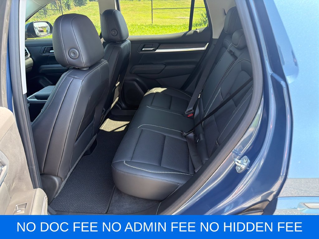Used 2026 GMC Terrain Denali AWD/4WD image 27