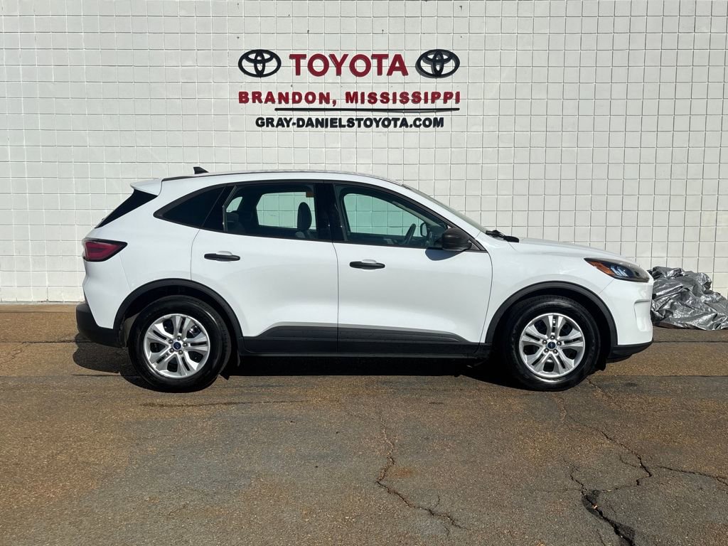 Used 2020 Ford Escape S image 33