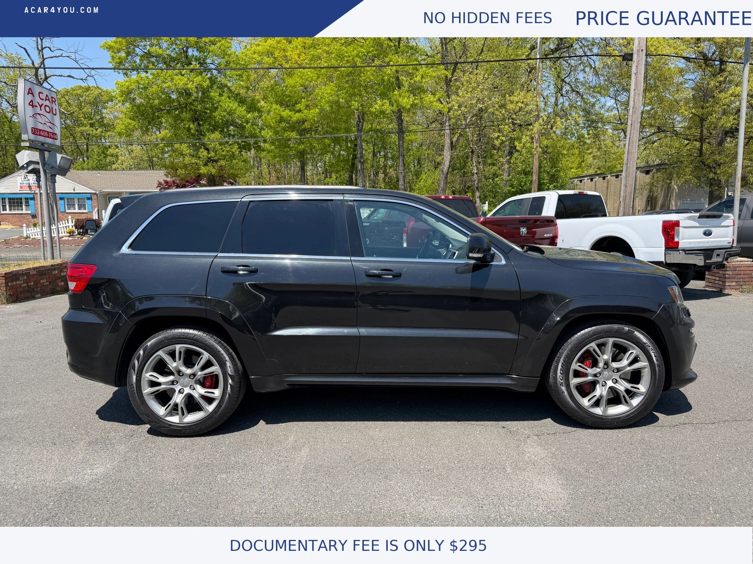 Used 2012 Jeep Grand Cherokee SRT8 w/ Luxury Group II AWD/4WD image 4