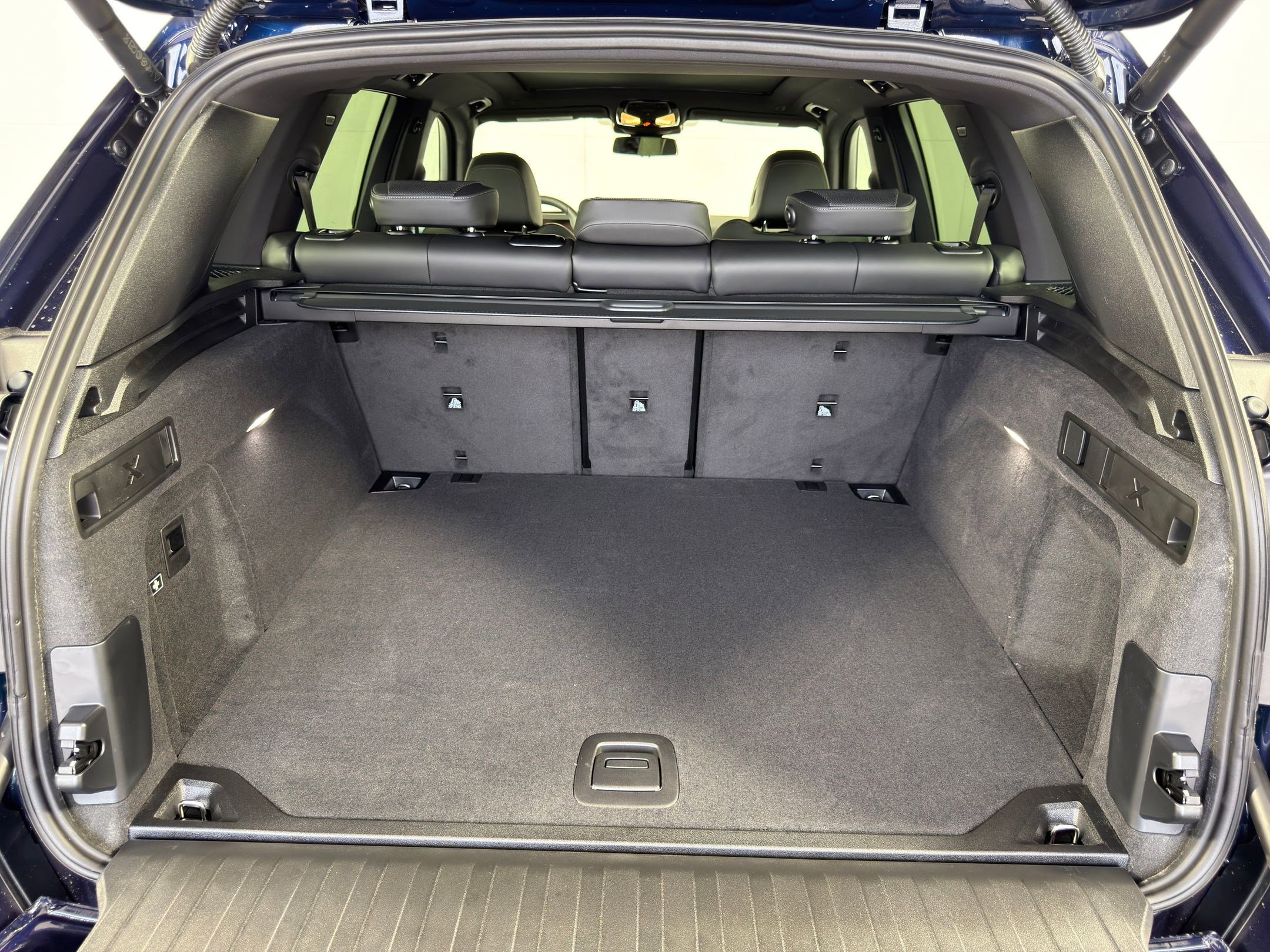 New 2026 BMW X5 sDrive40i w/ M Sport Package image 30