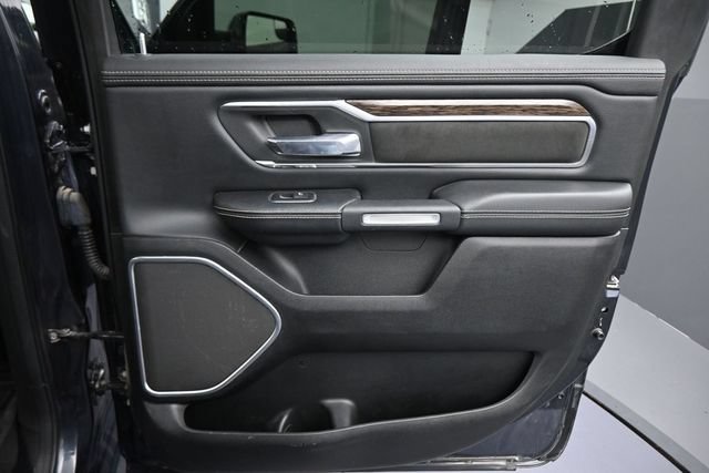 Used 2019 RAM 1500 Laramie AWD/4WD image 23