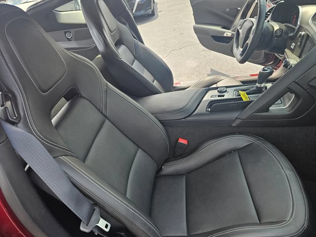 Used 2019 Chevrolet Corvette Stingray Coupe w/ 1LT RWD image 15