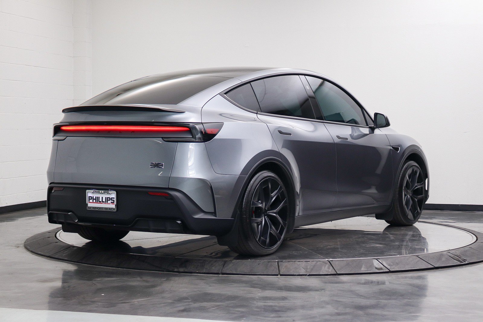 Used 2026 Tesla Model Y Performance AWD/4WD image 11
