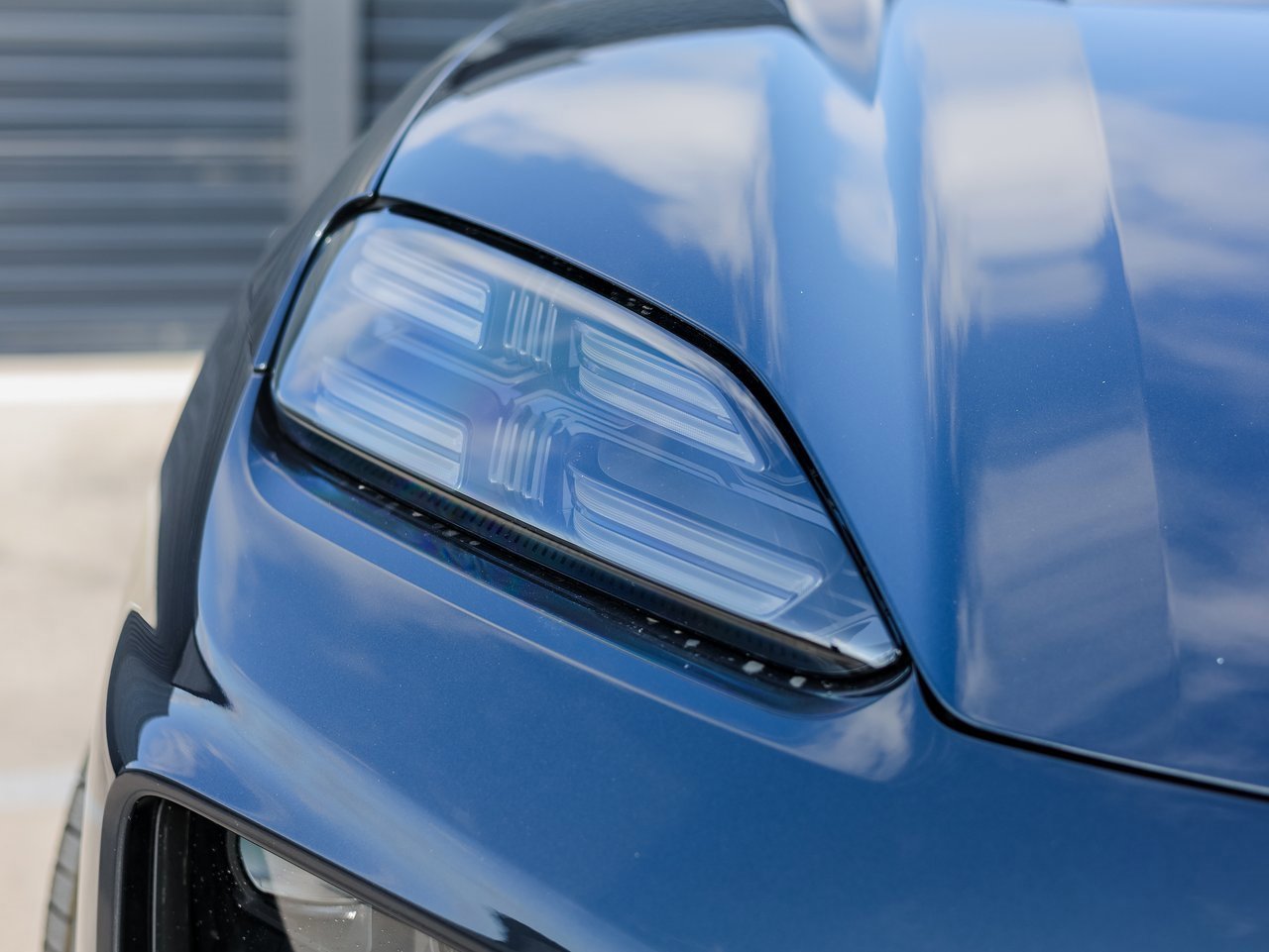 New 2025 Porsche Macan 4 Electric image 13