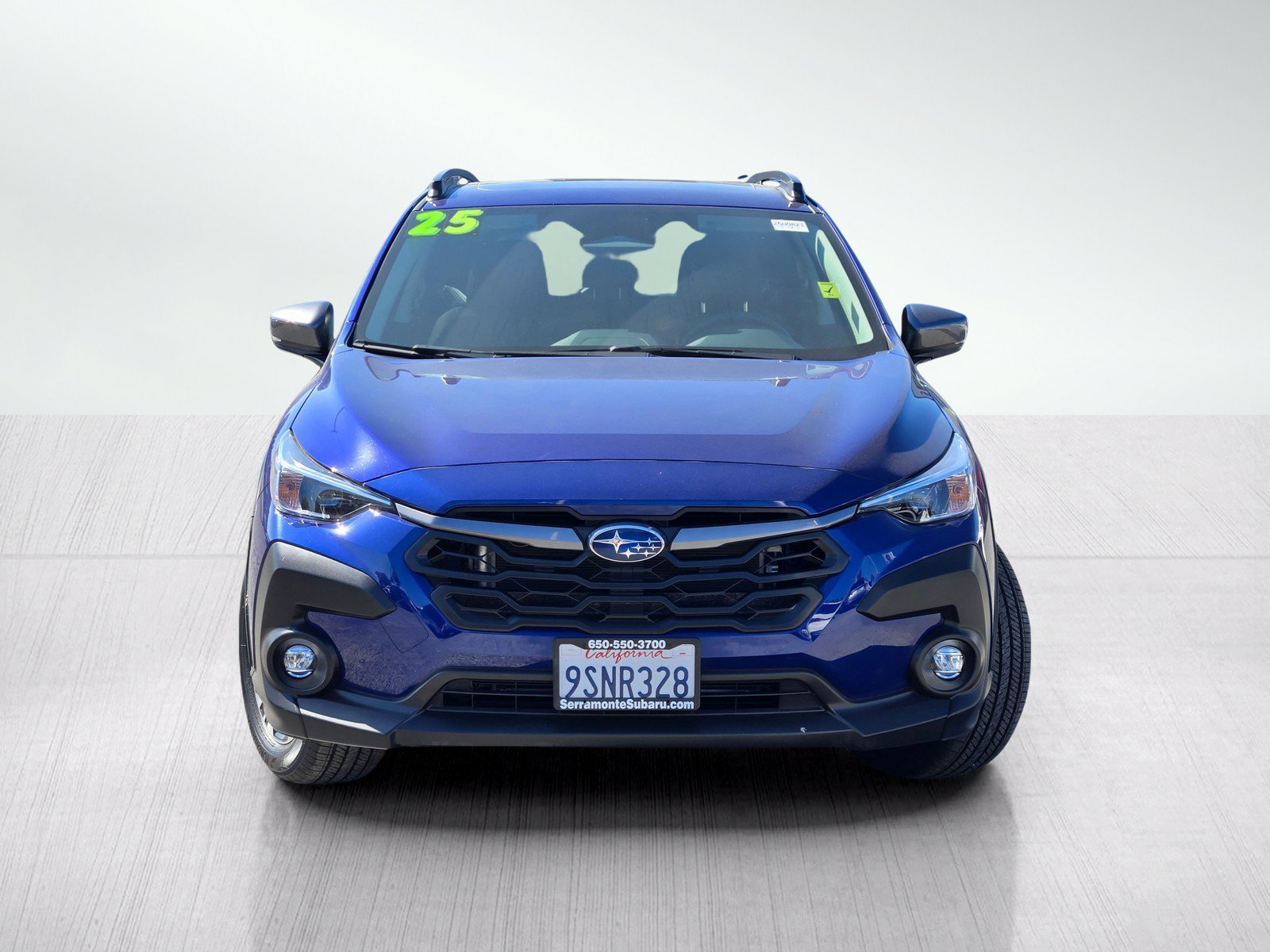 Used 2025 Subaru Crosstrek 2.5i Premium AWD/4WD image 2