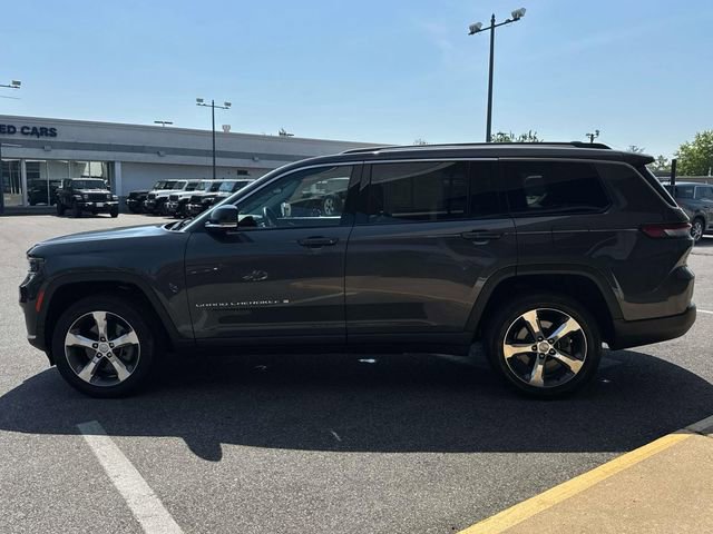 Used 2022 Jeep Grand Cherokee L Limited AWD/4WD image 7