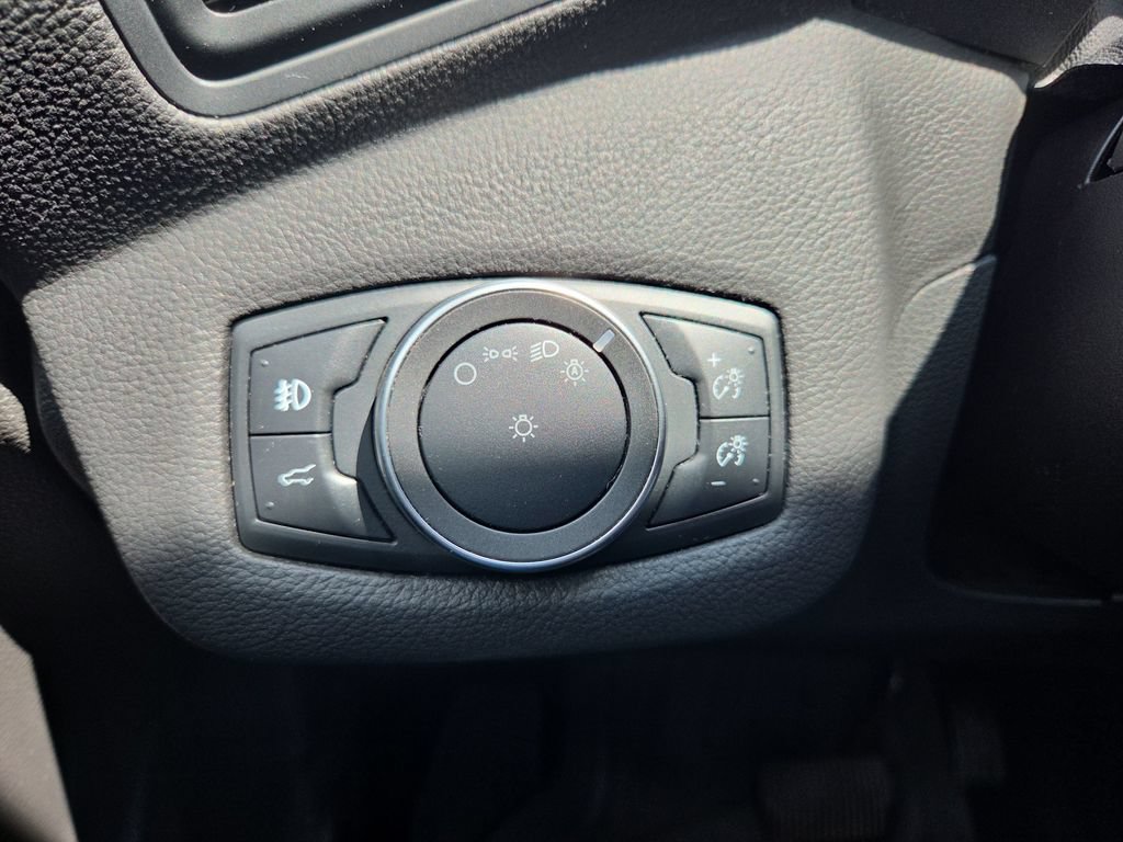 Used 2019 Ford Escape SE AWD/4WD image 26