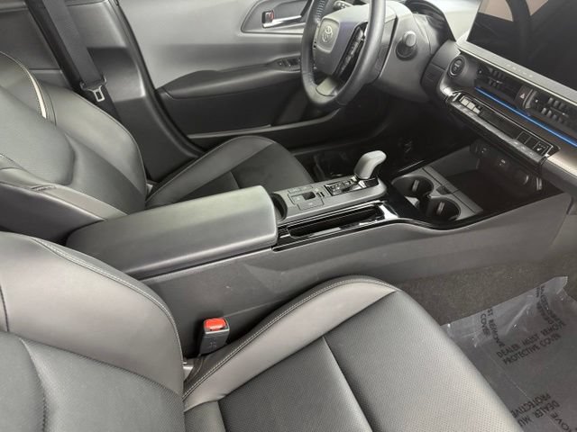 Used 2025 Toyota Prius XLE FWD image 24
