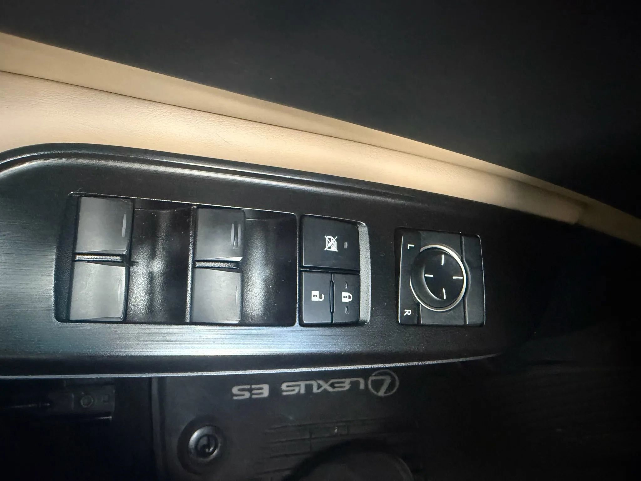 Used 2019 Lexus ES 350 F Sport image 23