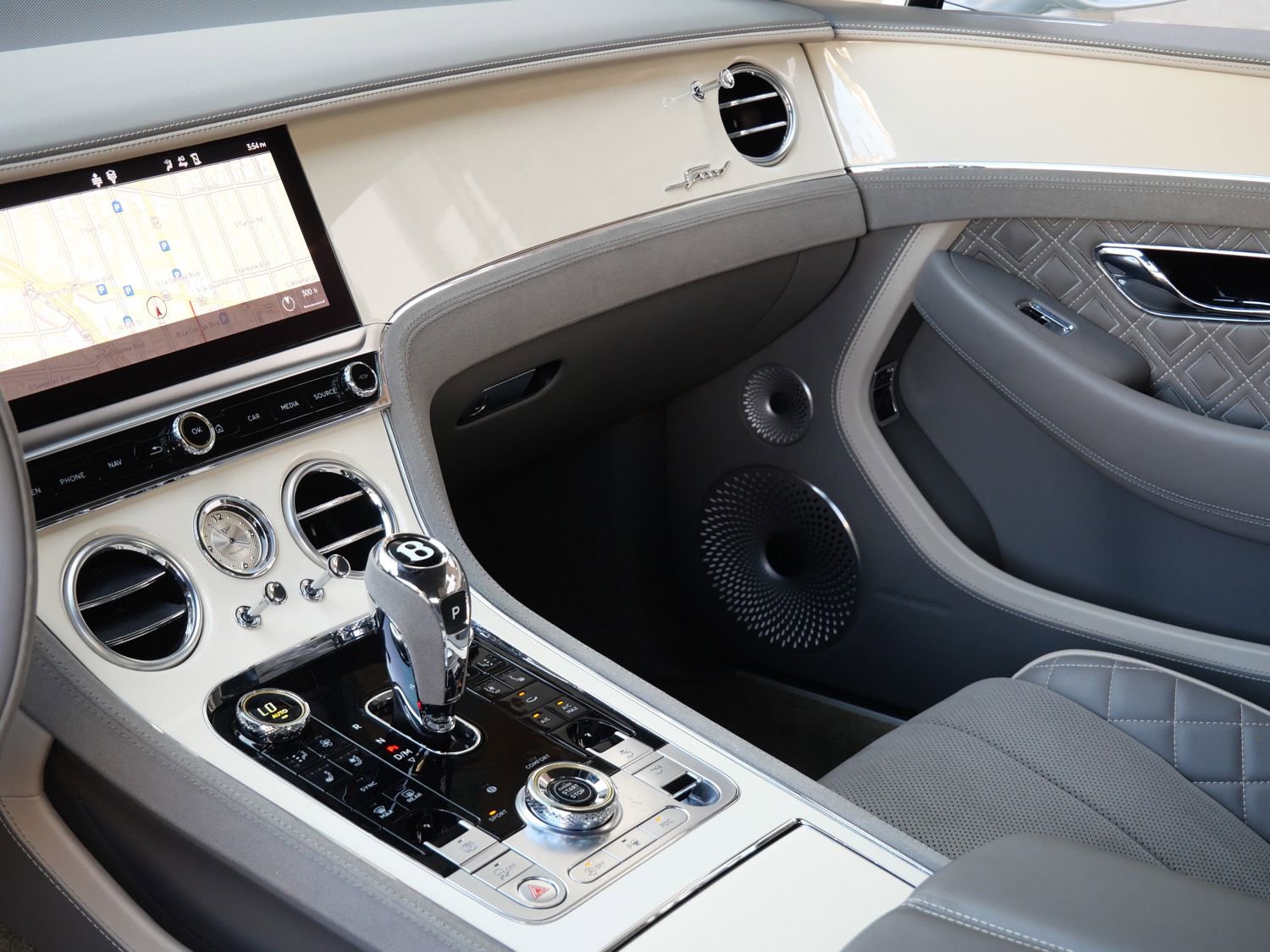 Used 2023 Bentley Continental GT Speed image 17