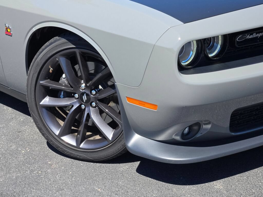 Certified 2019 Dodge Challenger R/T Scat Pack RWD image 3