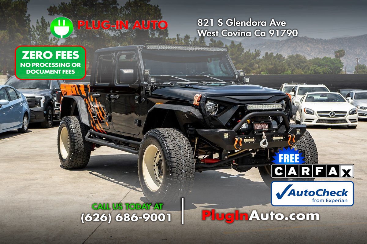 Used 2023 Jeep Gladiator Sport AWD/4WD image 3