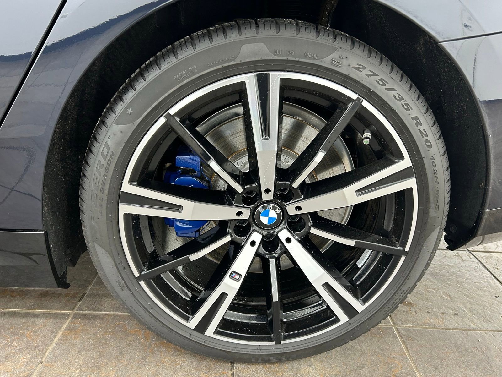 Used 2026 BMW 550e xDrive AWD/4WD image 38
