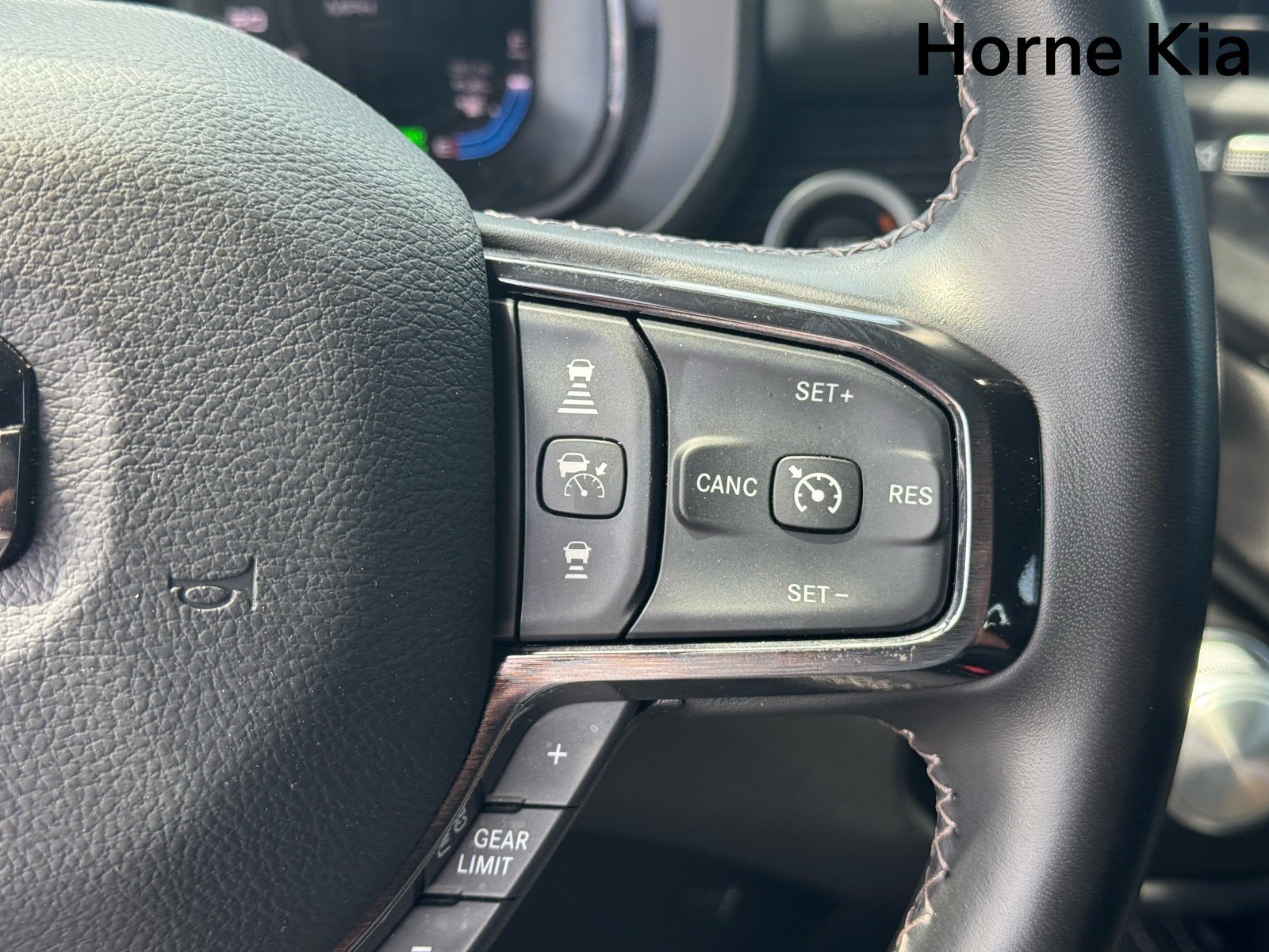 Used 2023 RAM 1500 Limited AWD/4WD image 19