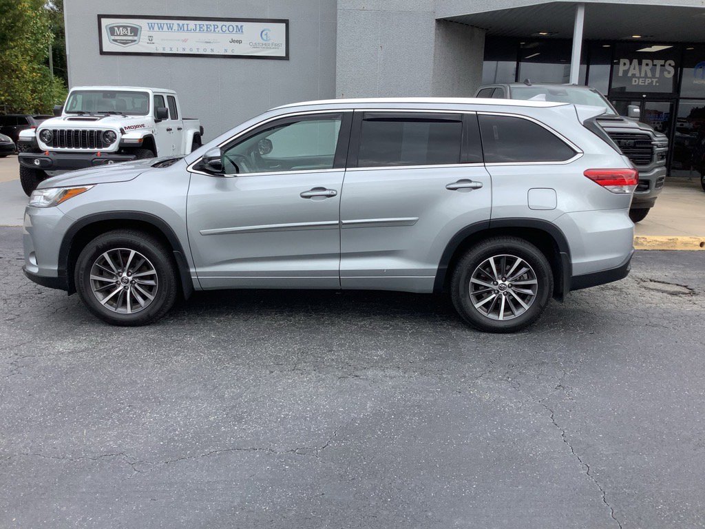 Used 2018 Toyota Highlander XLE