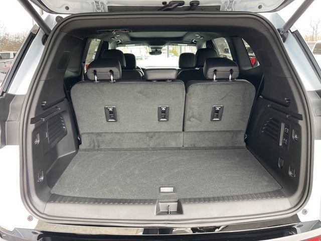 New 2026 GMC Acadia Denali w/ Super Cruise Package image 16