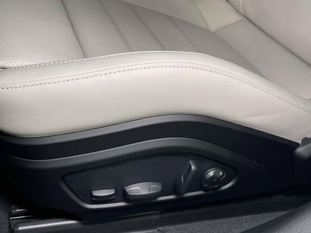 New 2026 Porsche Panamera 4 image 17