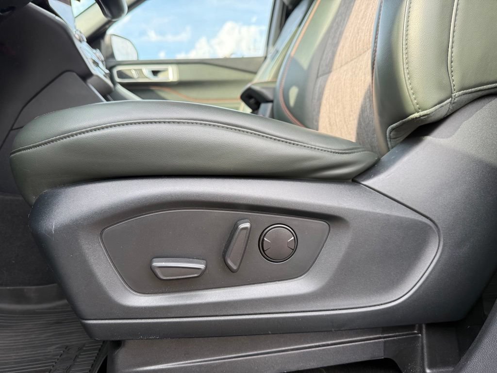 Used 2022 Ford Explorer Timberline AWD/4WD image 9