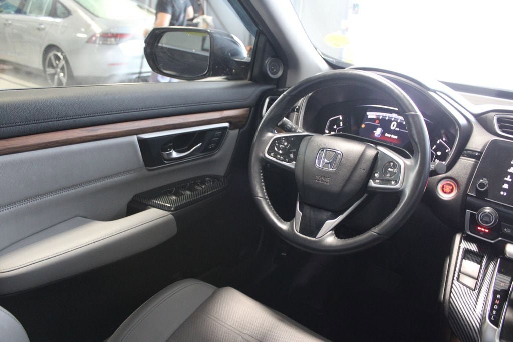 Used 2020 Honda CR-V Touring image 22