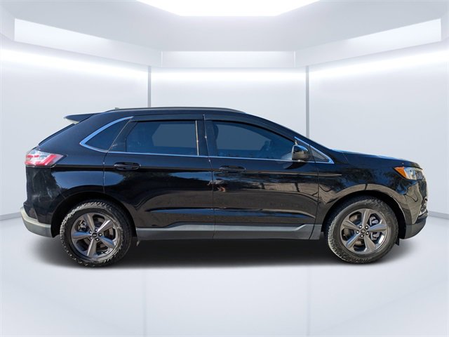 Used 2022 Ford Edge SEL w/ Sport Appearance Package image 2