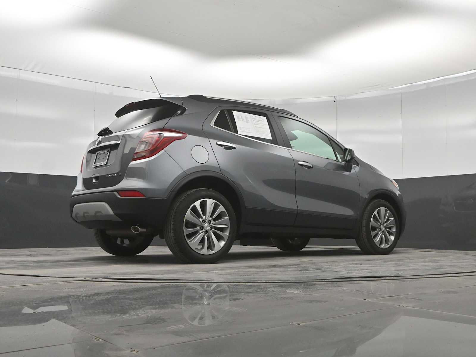 Used 2020 Buick Encore Preferred FWD image 39