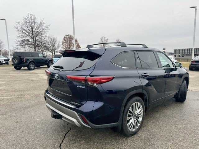 Used 2022 Toyota Highlander Platinum image 9