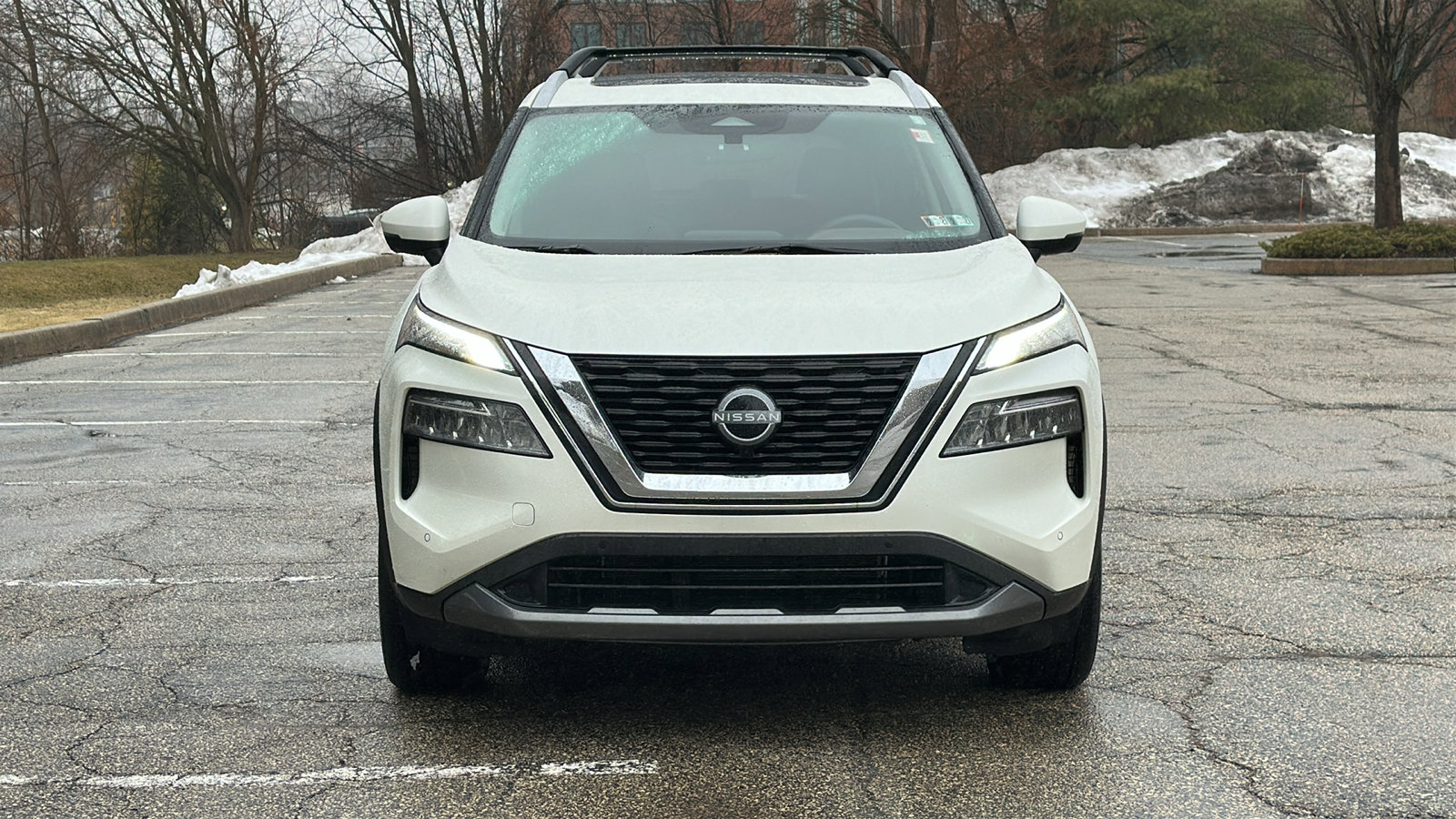 Certified 2023 Nissan Rogue SL w/ SL Premium Package image 3