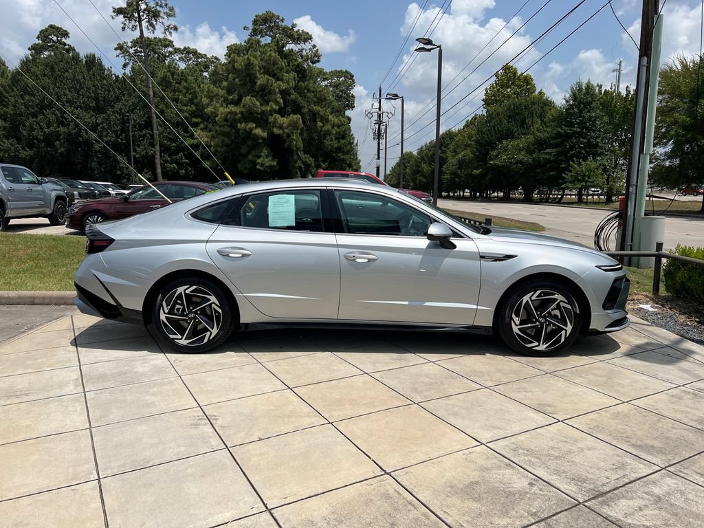 Certified 2026 Hyundai Sonata SEL FWD image 4