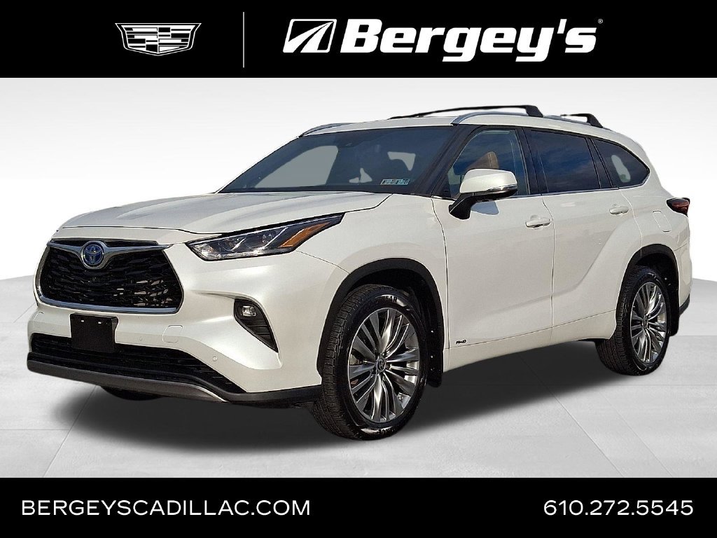 Used 2022 Toyota Highlander Platinum AWD/4WD image 1