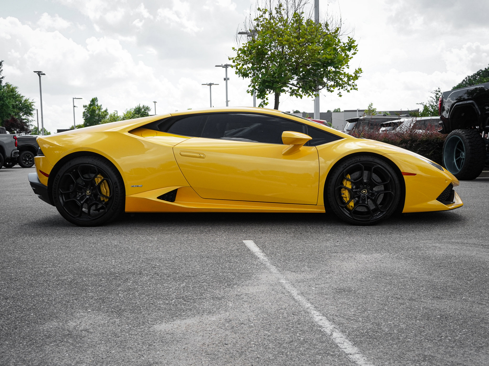 Used 2015 Lamborghini Huracan LP 610-4 AWD/4WD image 12