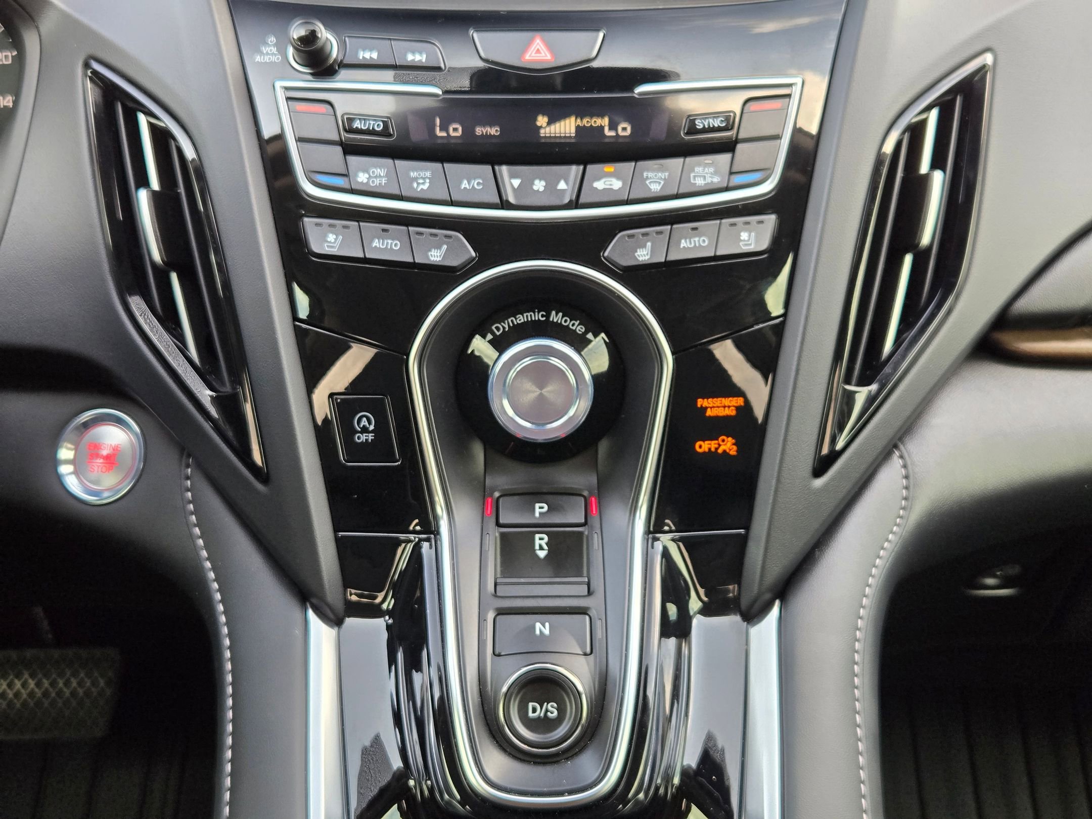 Certified 2024 Acura RDX SH-AWD w/ Advance Package image 19