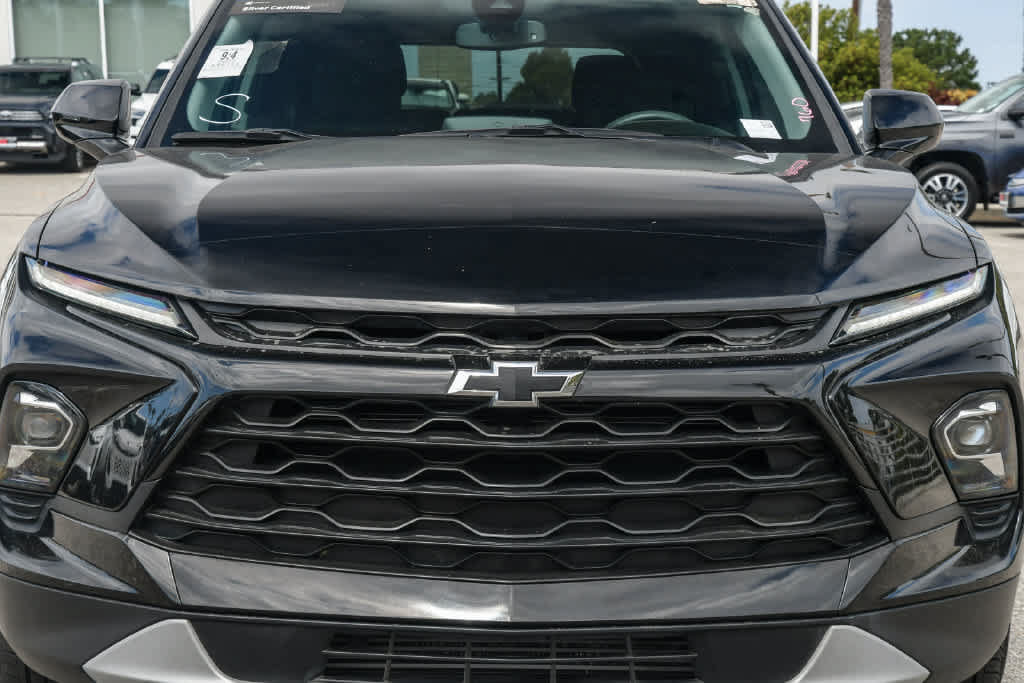 Used 2023 Chevrolet Blazer LT w/ Convenience Package FWD image 5
