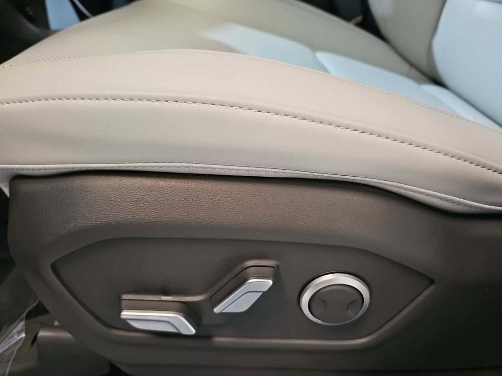 New 2026 Hyundai Santa Fe SEL AWD/4WD image 29