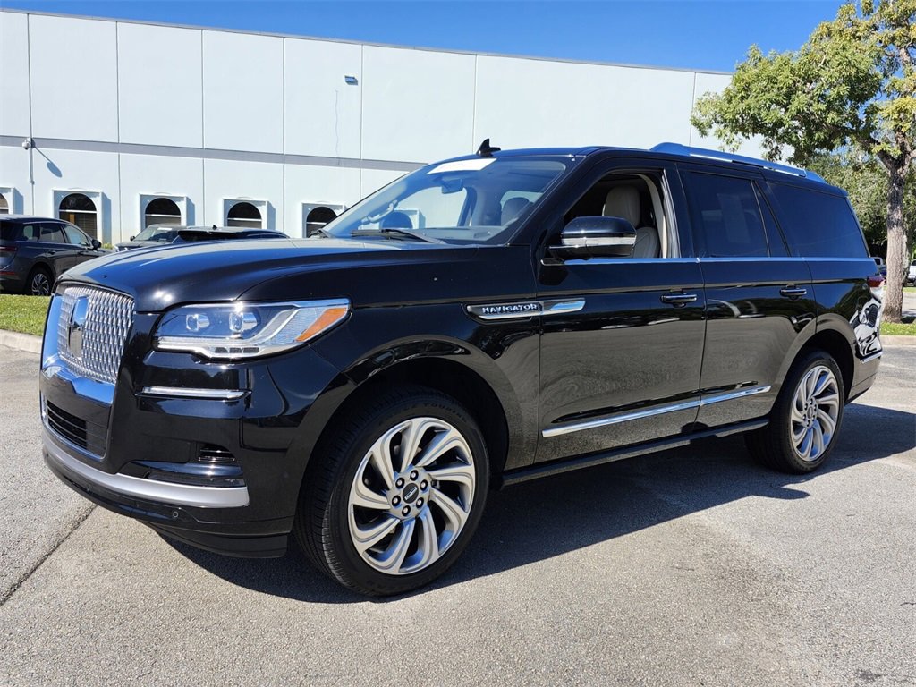 Certified 2022 Lincoln Navigator Reserve