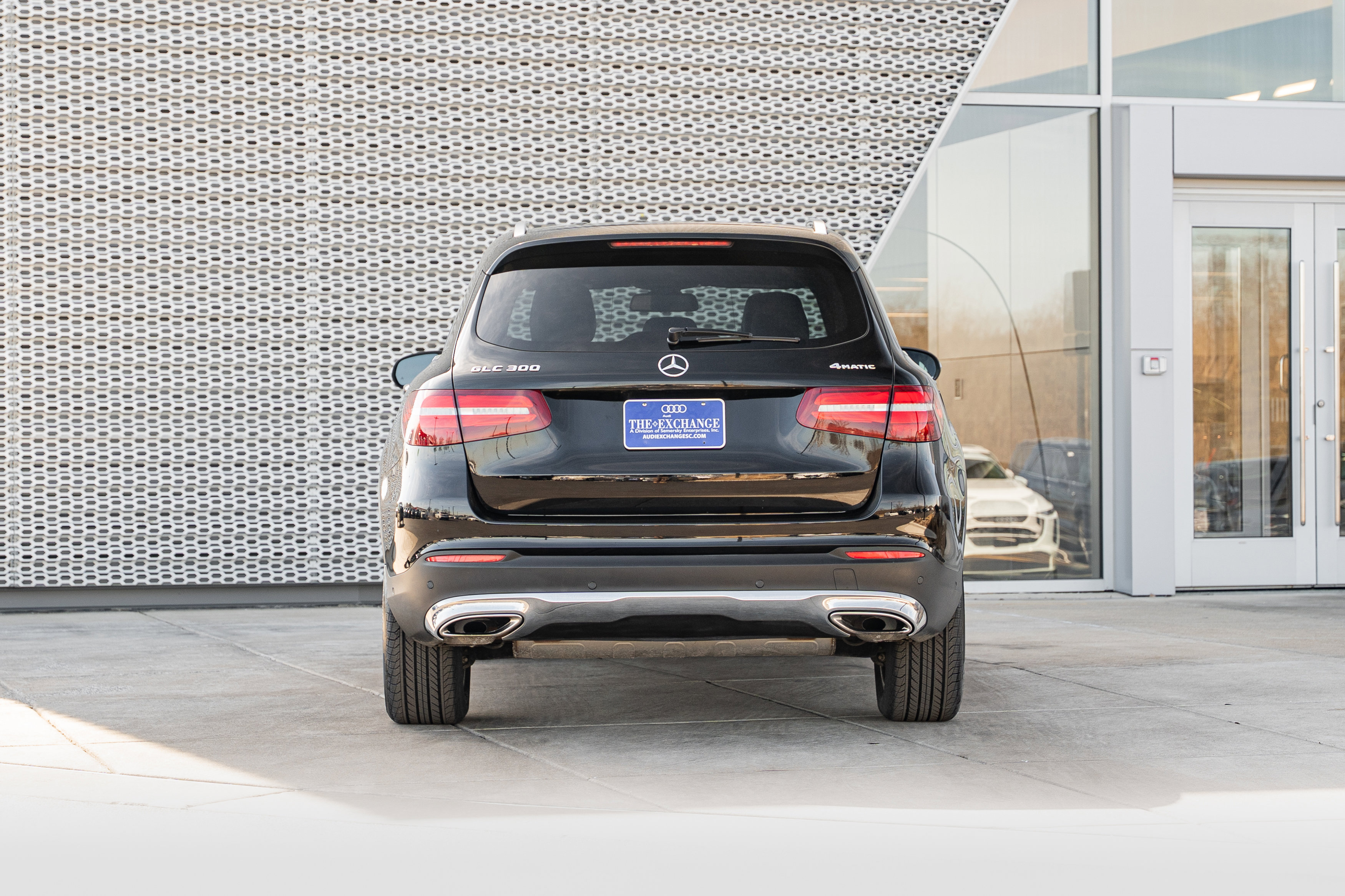 Used 2019 Mercedes-Benz GLC 300 4MATIC image 29