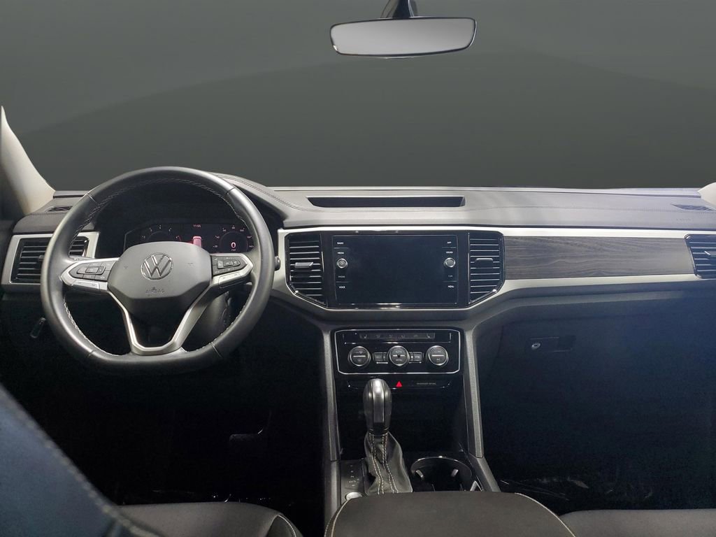 Certified 2023 Volkswagen Atlas SE image 5