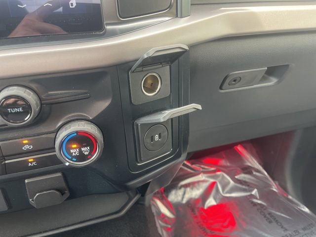 New 2025 Ford F150 XL AWD/4WD image 36