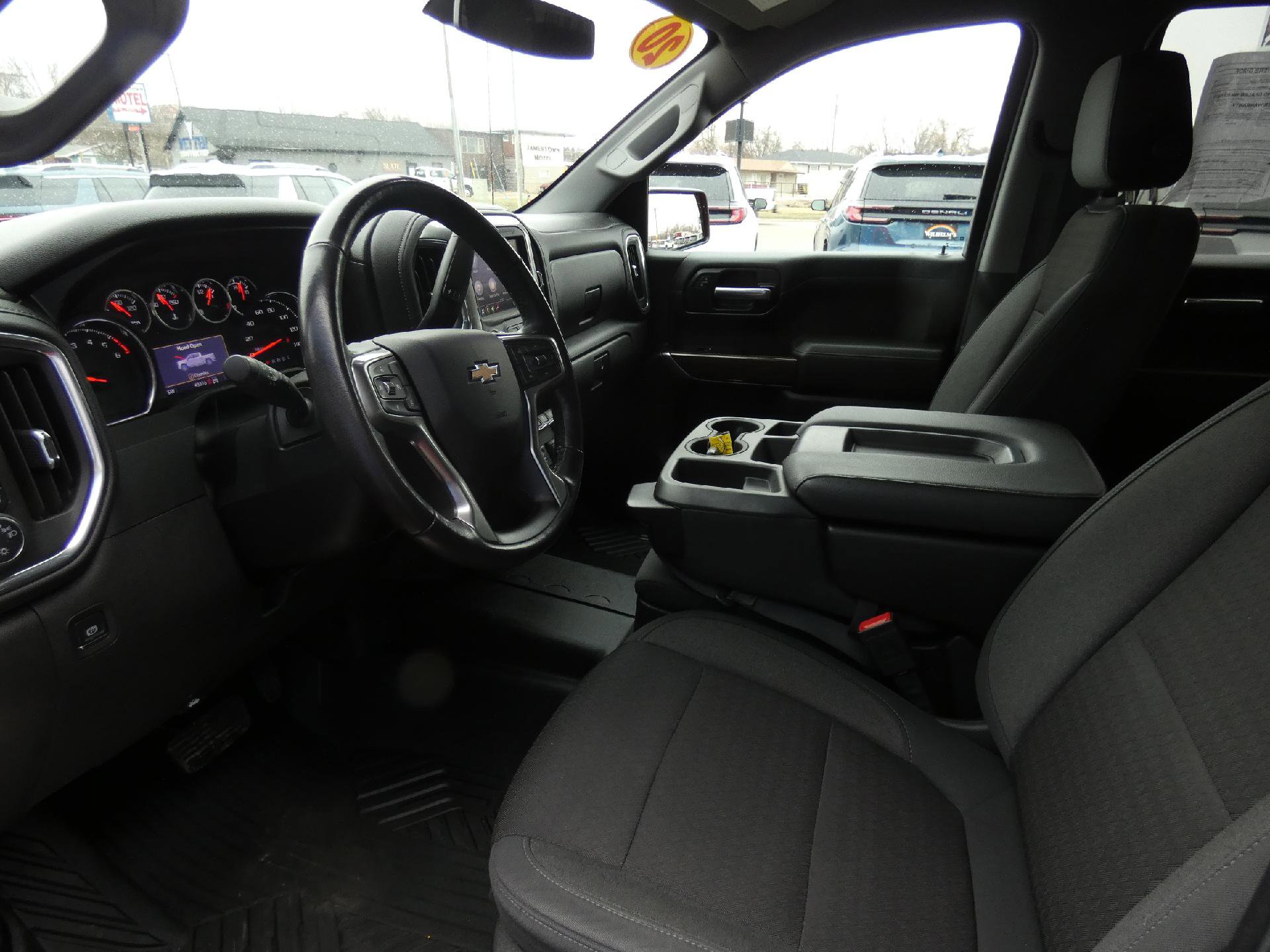 Used 2020 Chevrolet Silverado 1500 LT w/ All-Star Edition image 12