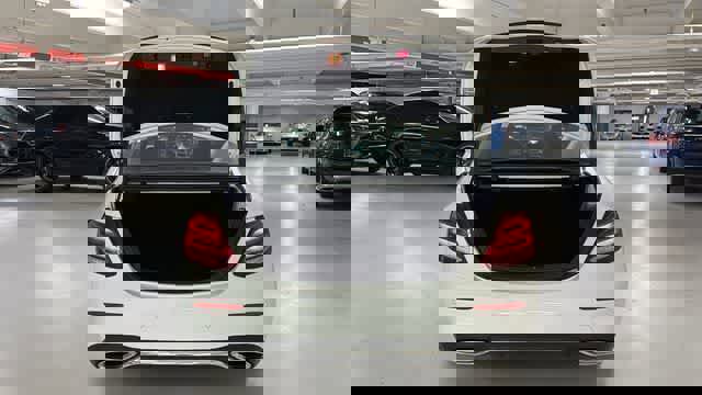 Used 2018 Mercedes-Benz E 300 4MATIC image 8