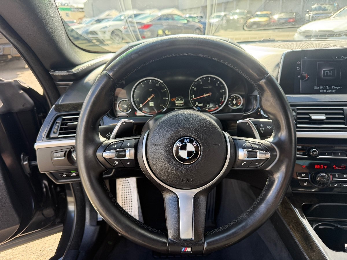 Used 2017 BMW 650i Convertible RWD image 21