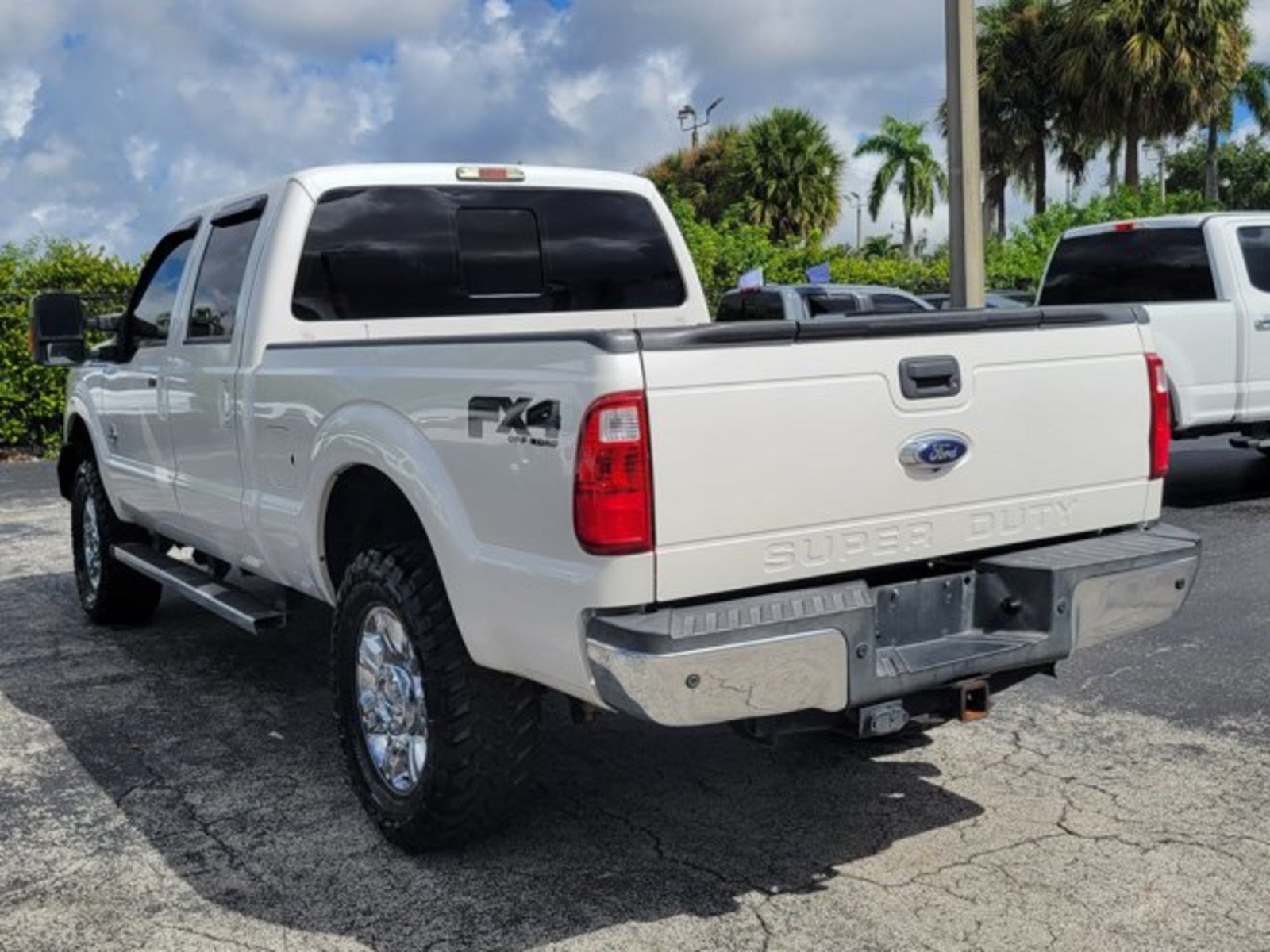 Used 2015 Ford F250 Lariat w/ Chrome Package AWD/4WD image 5