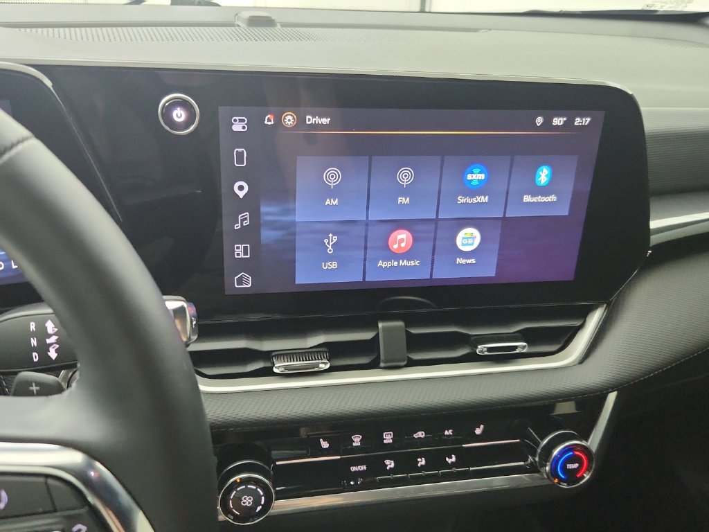 Used 2026 Chevrolet Equinox LT AWD/4WD image 26