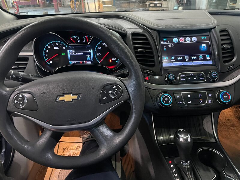 Used 2018 Chevrolet Impala LS FWD image 7
